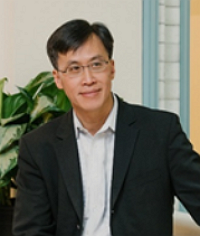 headshot photo of Luke Leung