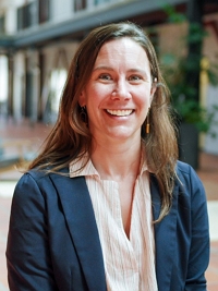headshot photo of Kathryn Anne Lee